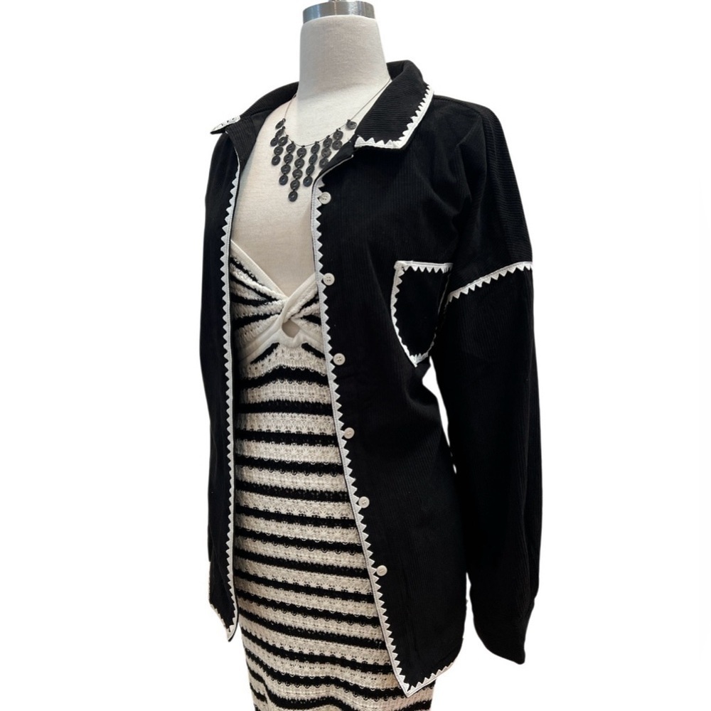 ZESICA- Black and White 🧥 jacket
